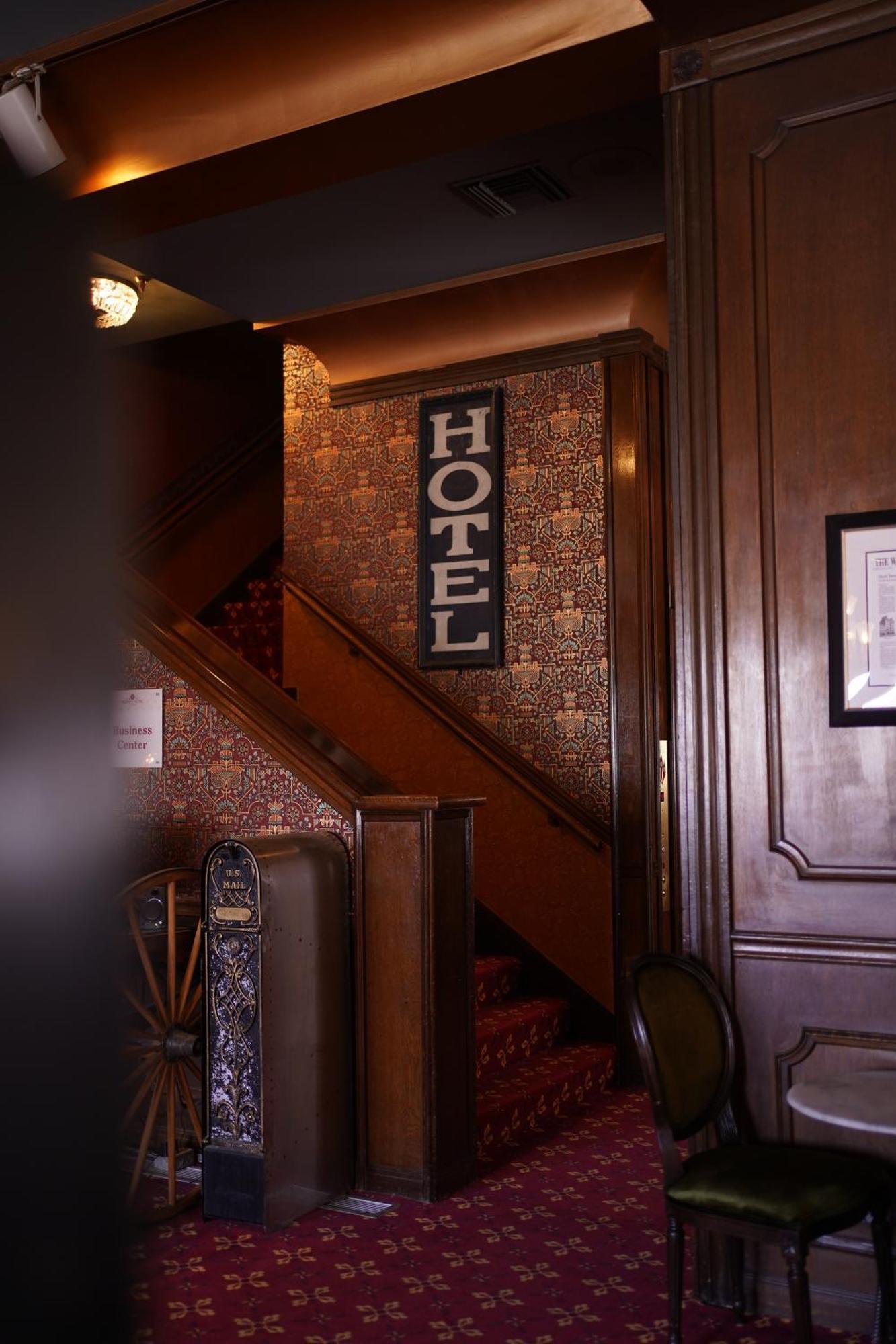 Mizpah Hotel Tonopah Extérieur photo