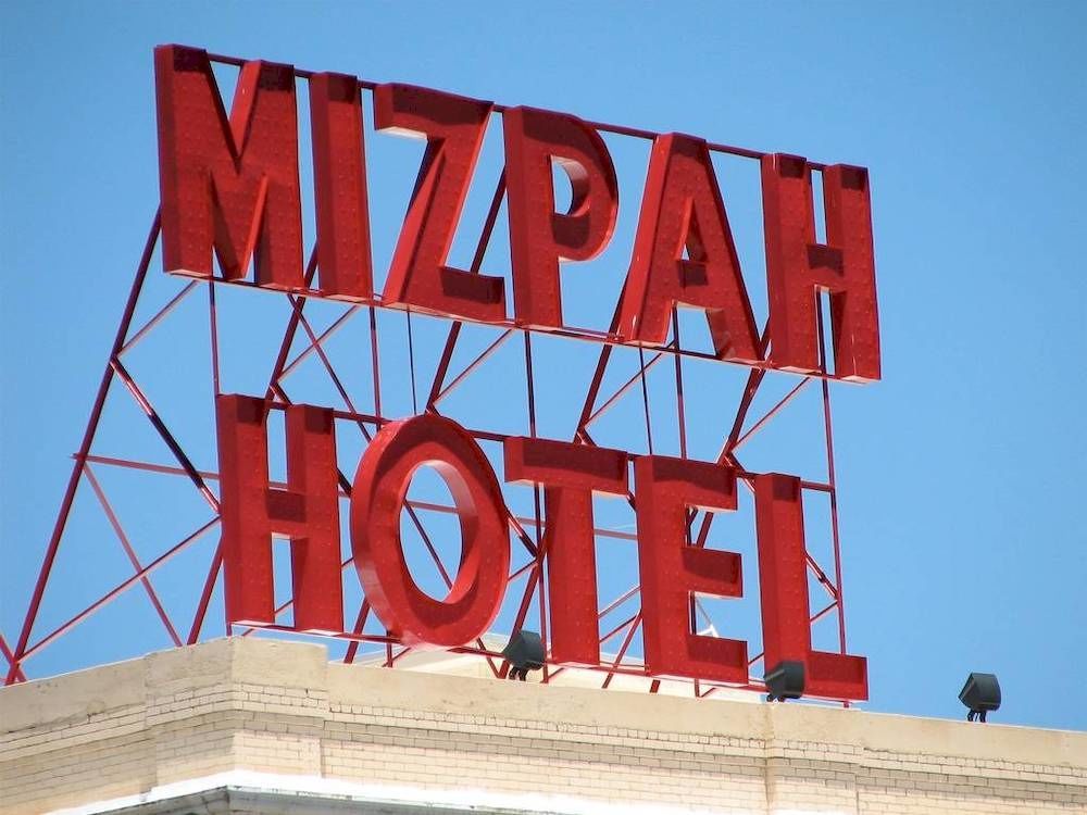 Mizpah Hotel Tonopah Extérieur photo